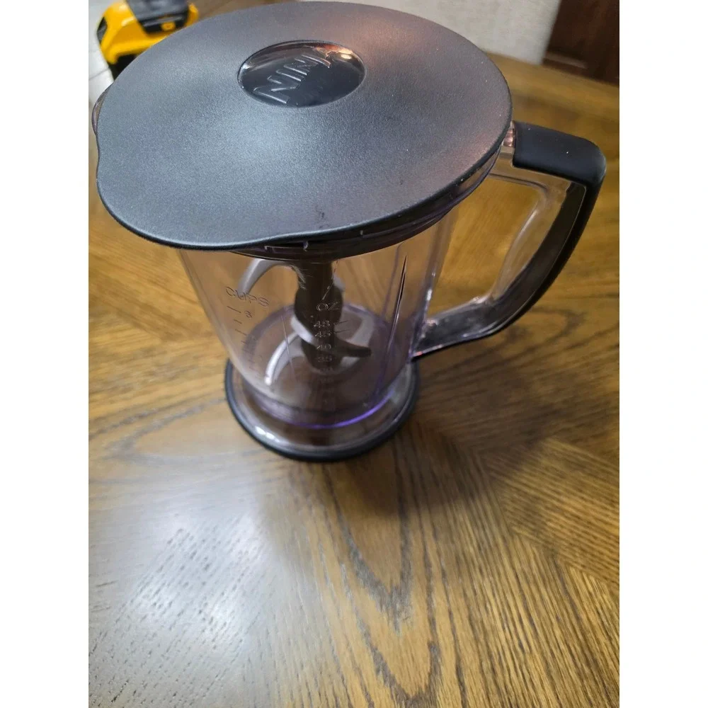 Ninja Master Prep Professional 48 oz Pitcher with Lid and 6-Blade Assembly